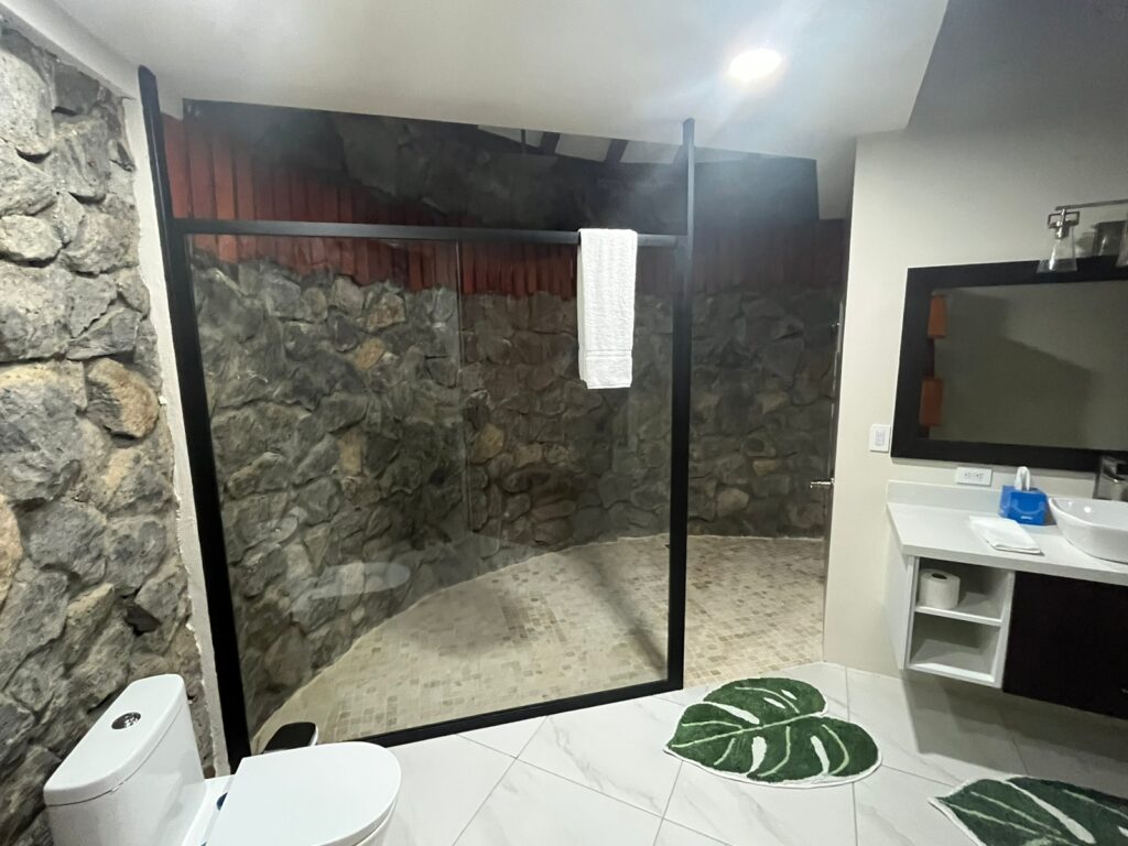 Villa Puerto Escondido master shower in Ocotal, Escondido